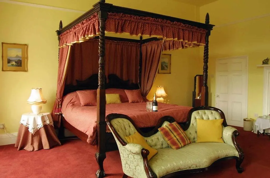 Hall Country house