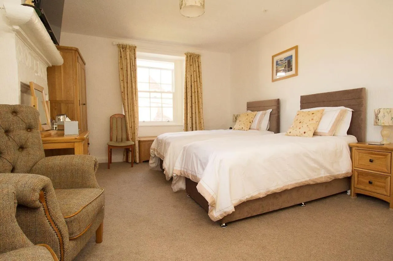 Stone House Farm Bed & Breakfast 4*