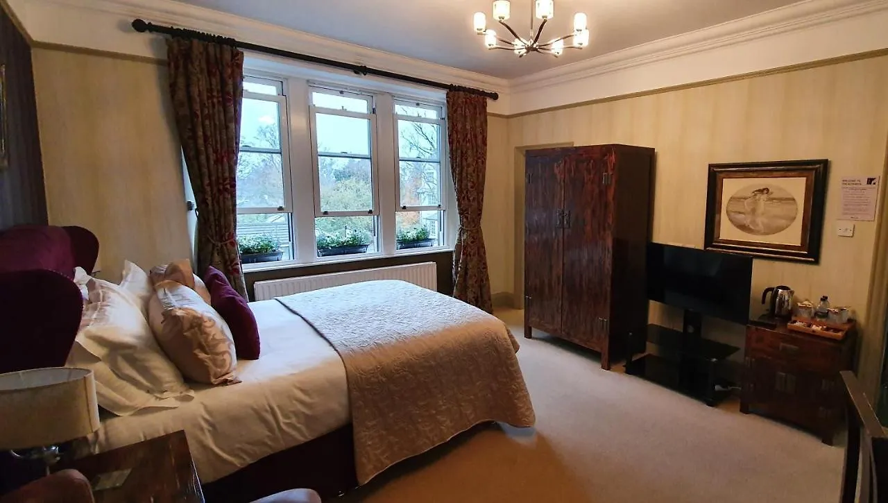 The Howbeck & The Retreat Incl Off-site Health Club And Parking Ev Point Available 5* ウィンダミア