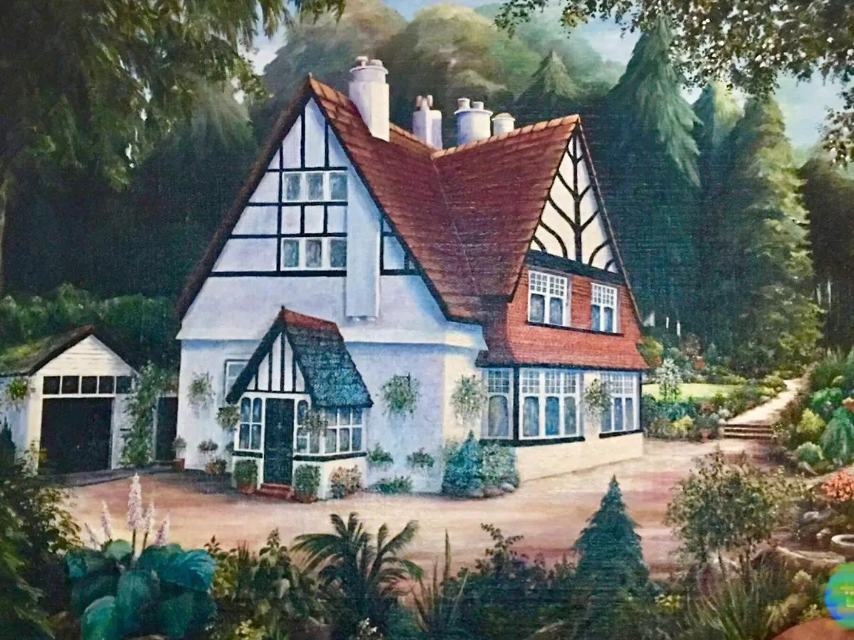 B&B Storrs Gate House