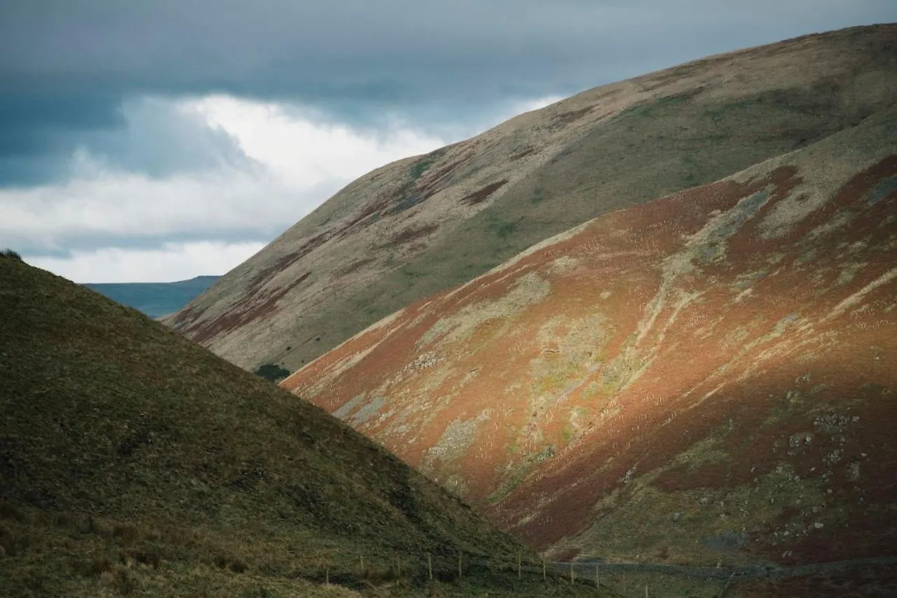 Отель Westmorland Tebay