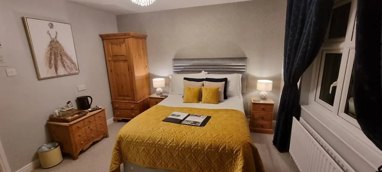 The Howbeck & The Retreat Incl Off-site Health Club And Parking Ev Point Available بيت ضيافة