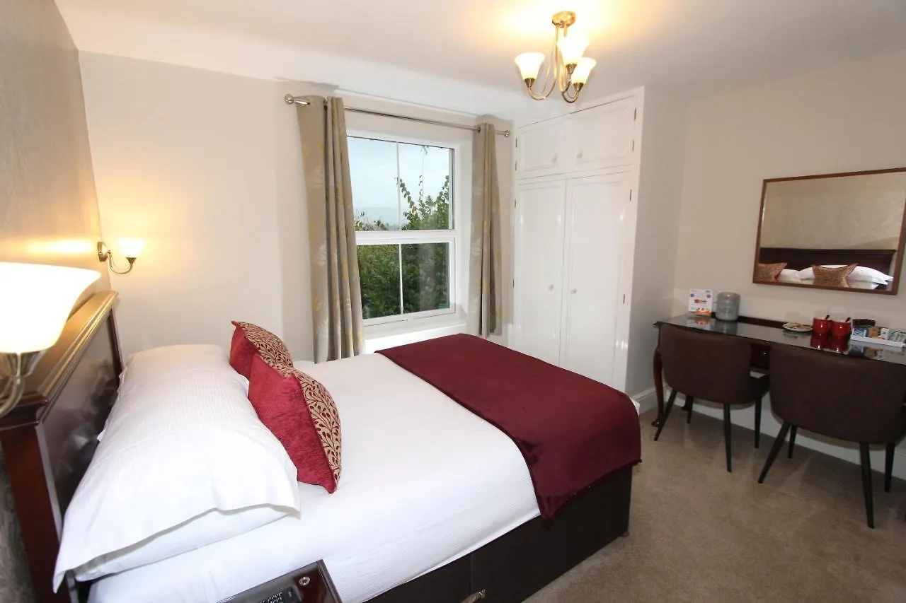 Guest house Fern Howe 3*