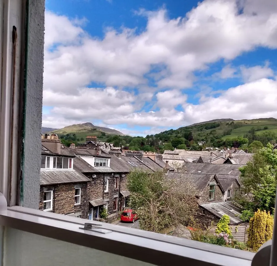 The Lakes 2* Ambleside
