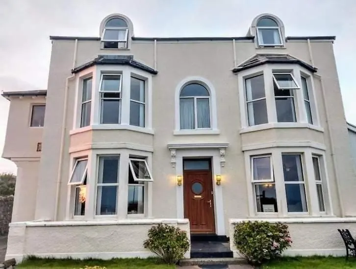 Bed & Breakfast Westcliff 3*