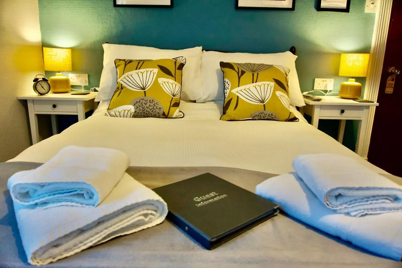 Greystoke House Nocleg ze śniadaniem 4*
