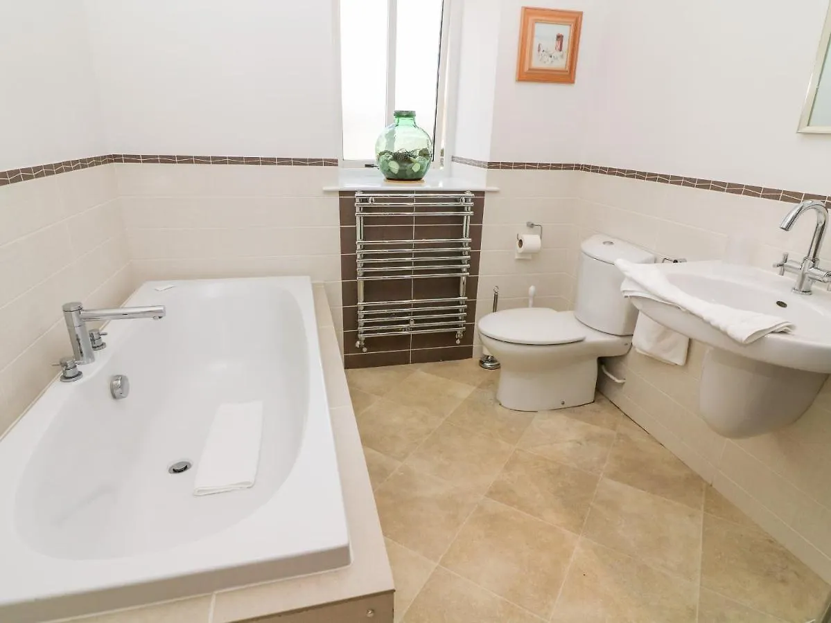 Holiday home Hoopers End Kendal
