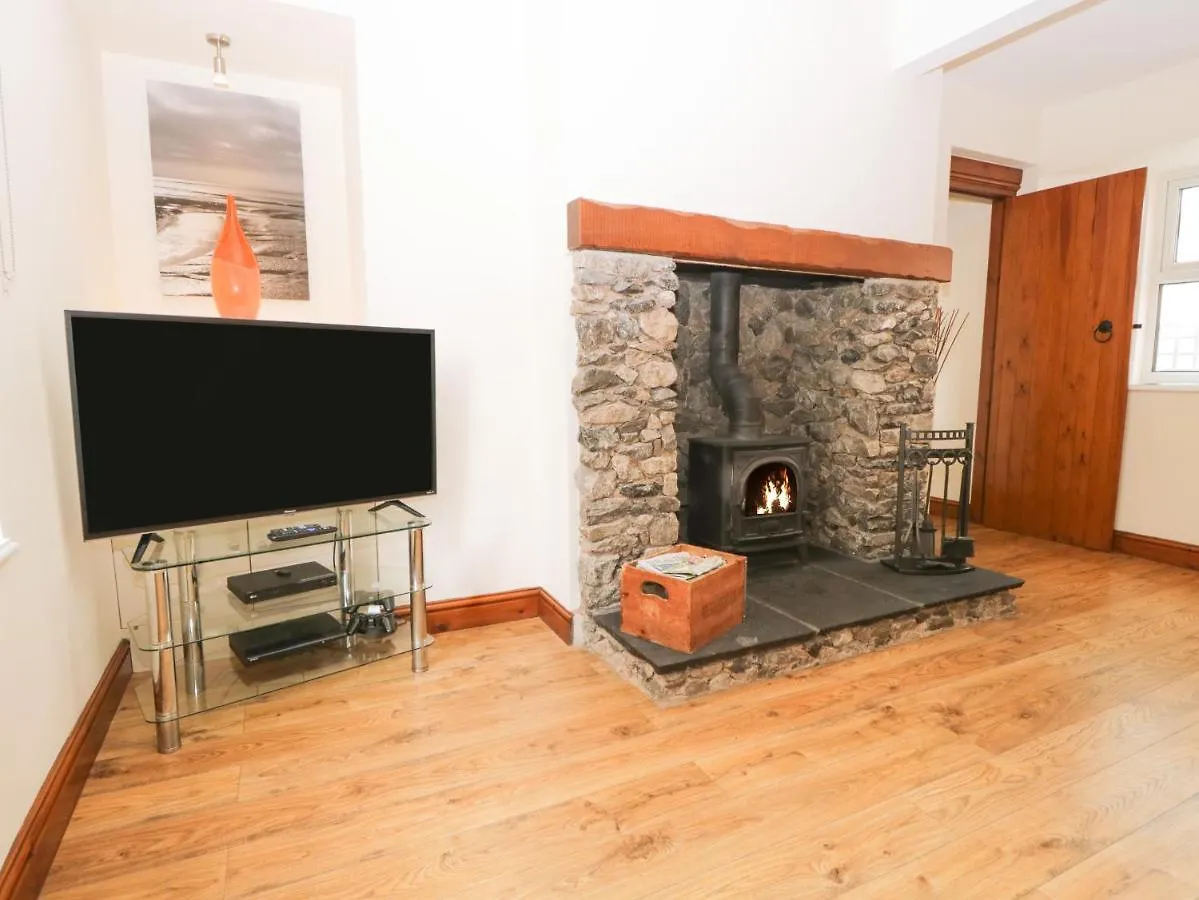 Fernleigh * Holker