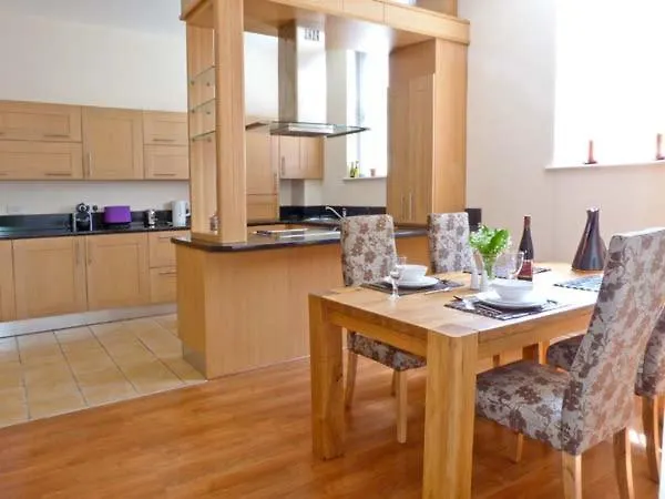 2 Cark House Holker