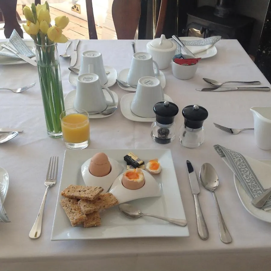 게스트하우스 Glenfield House 4*