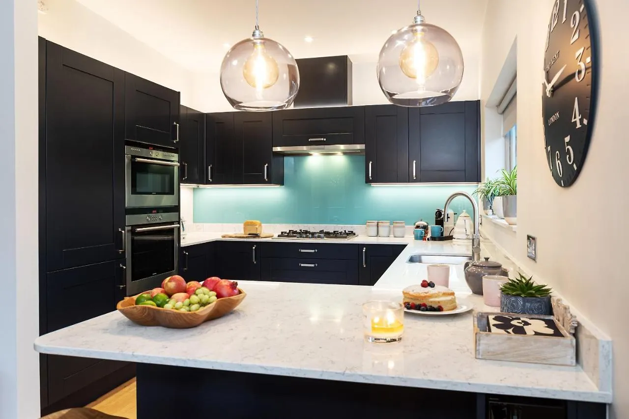 Holiday home Clearwater - Luxury Lakeside House Borwick