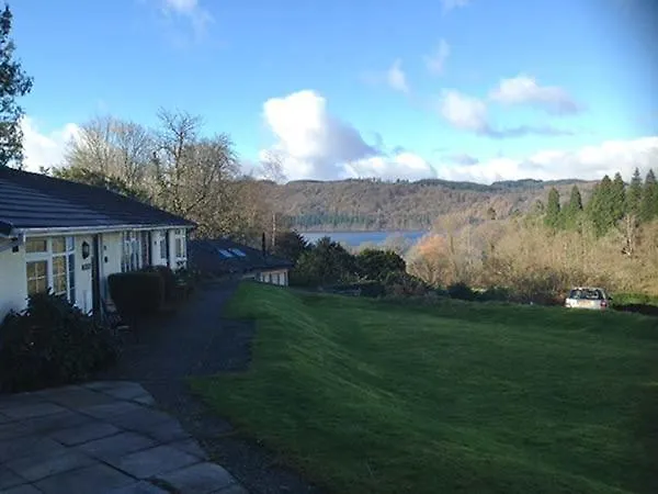 T'whit T'woo * Windermere