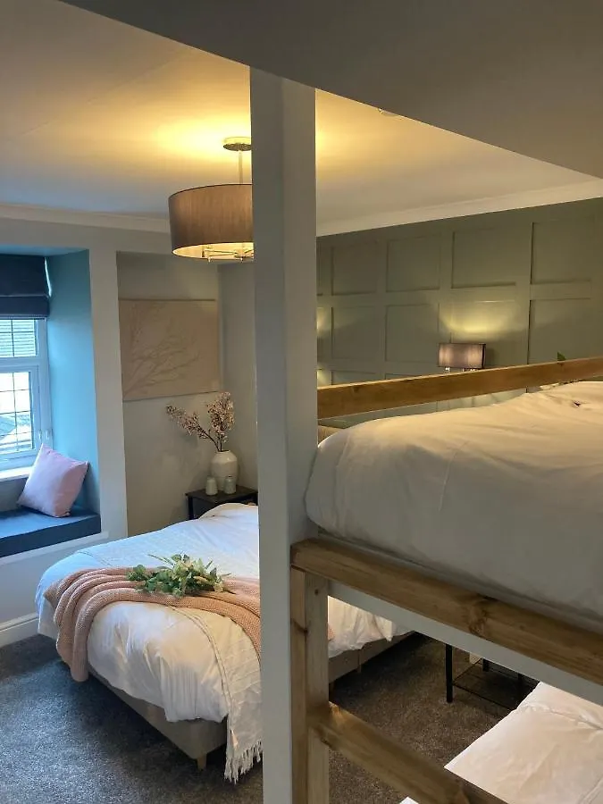 Abbey Court 2* Carlisle (Cumbria)