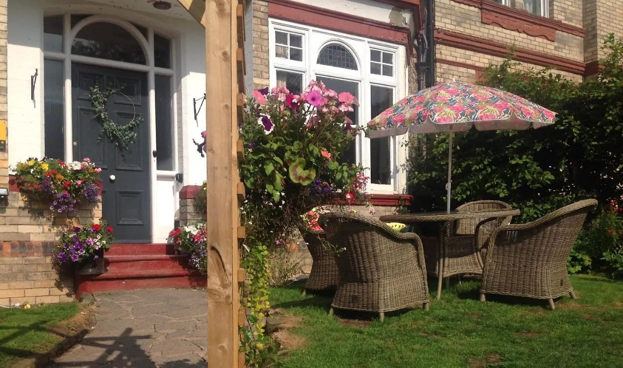 Glenfield House 4*