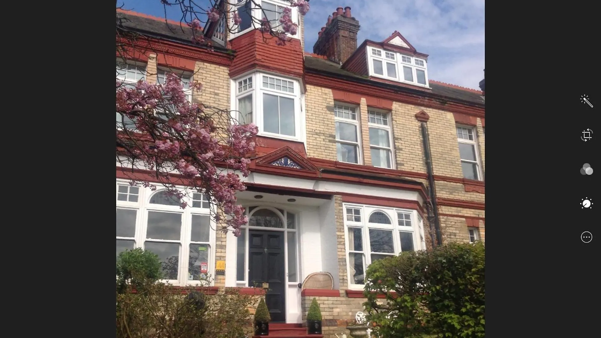 게스트하우스 Glenfield House 4*