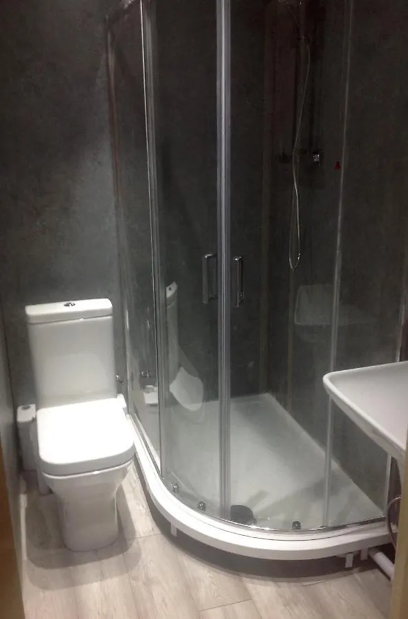 Πανσιόν Glenfield House 4*