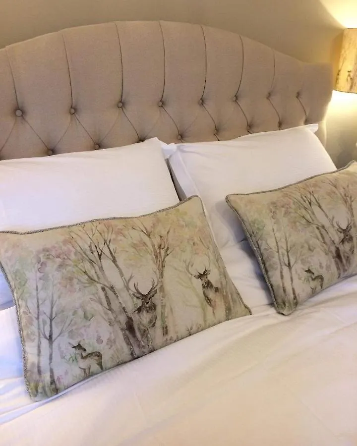 Storrs Gate House B&B 5*