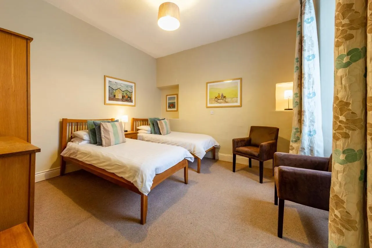 The Gables 4*