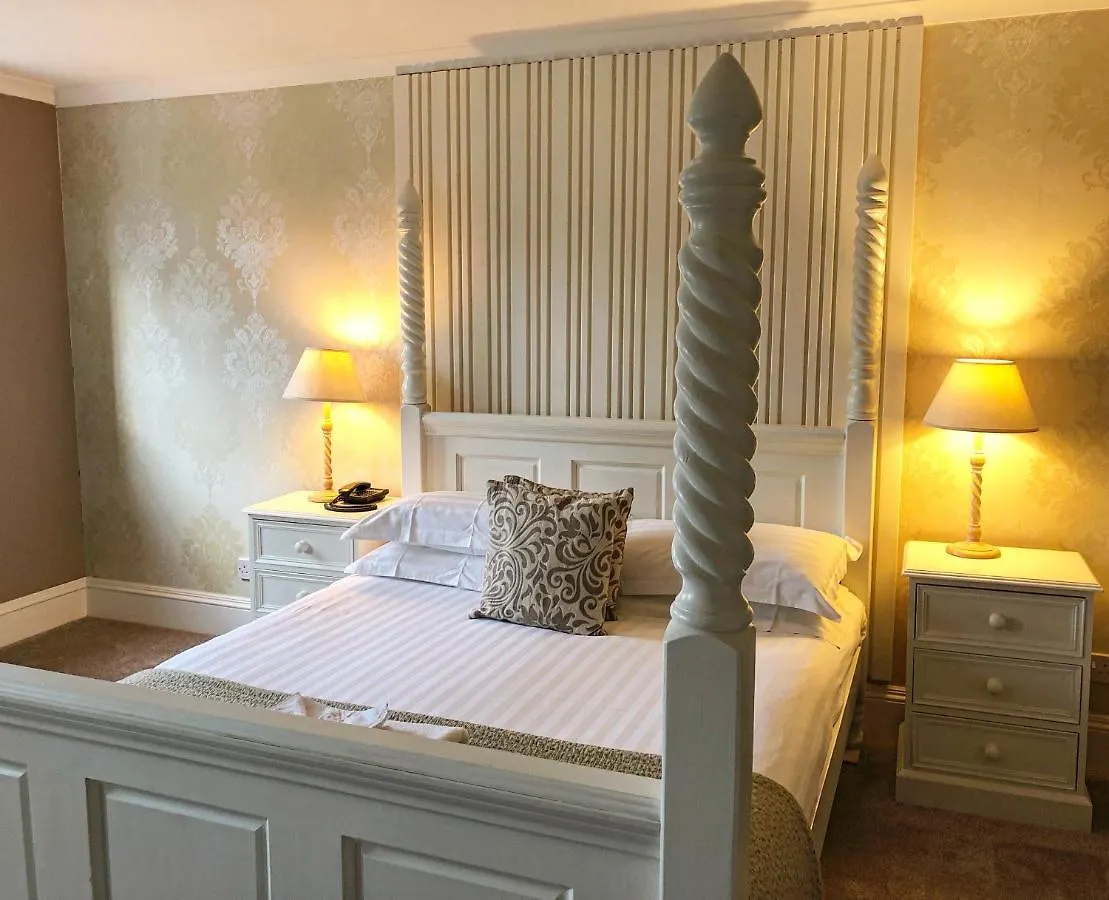String Of Horses 4* Carlisle (Cumbria)