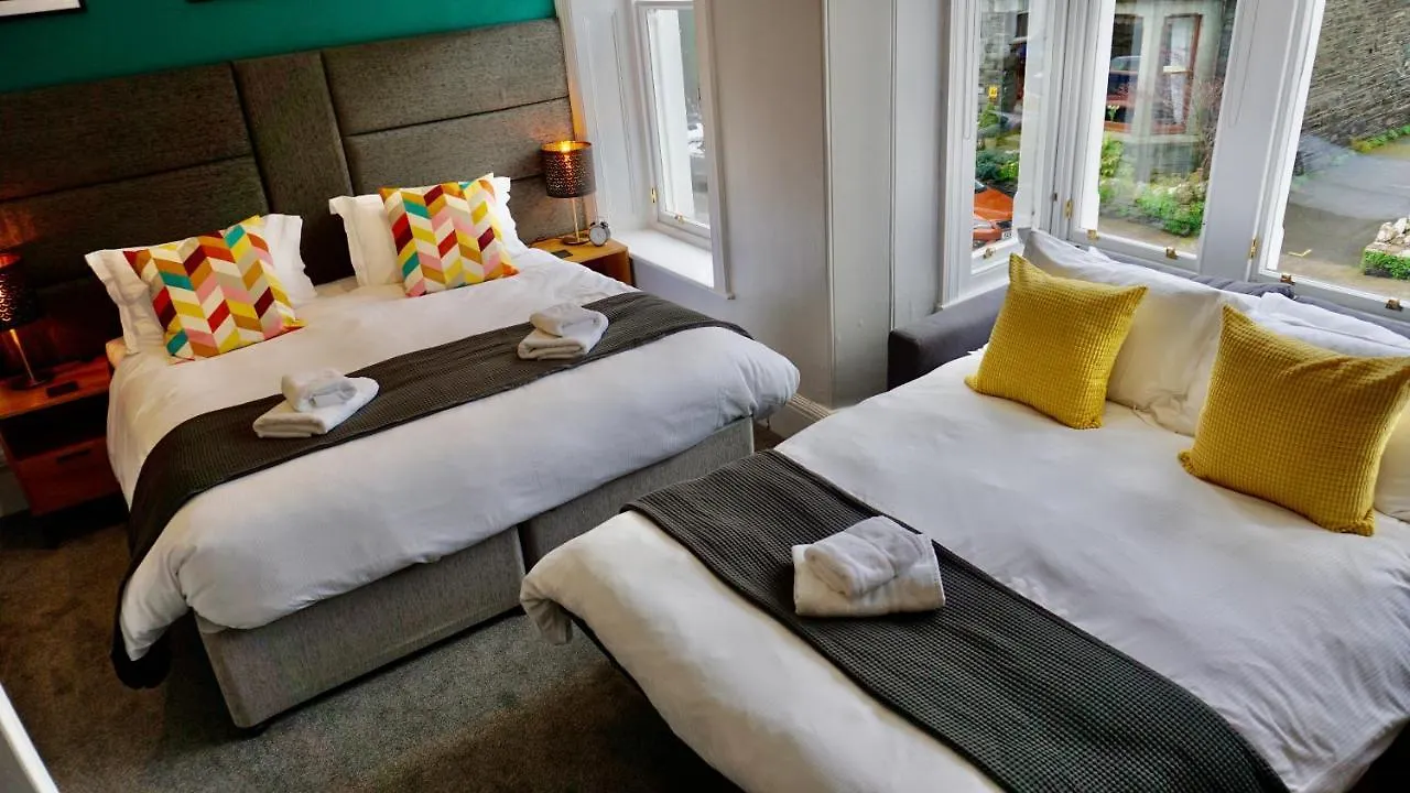 Bed & Breakfast Greystoke House