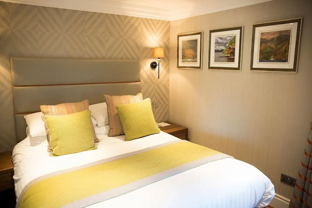 The George Hotell 3*