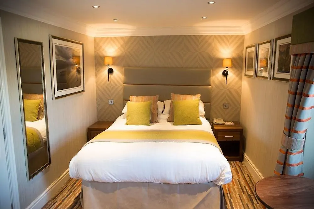 The George Hotell 3*