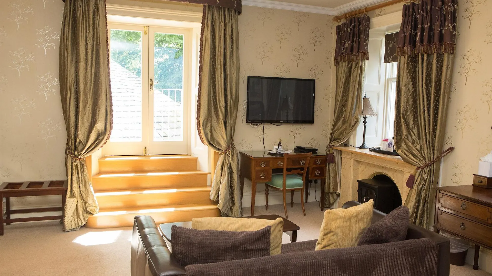 The Wordsworth And 4*