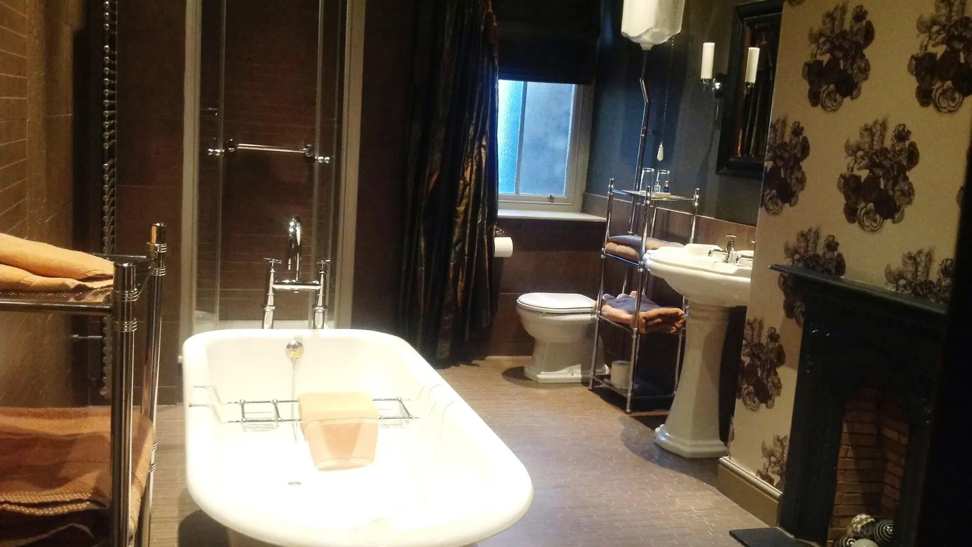 Tufton Arms 3*