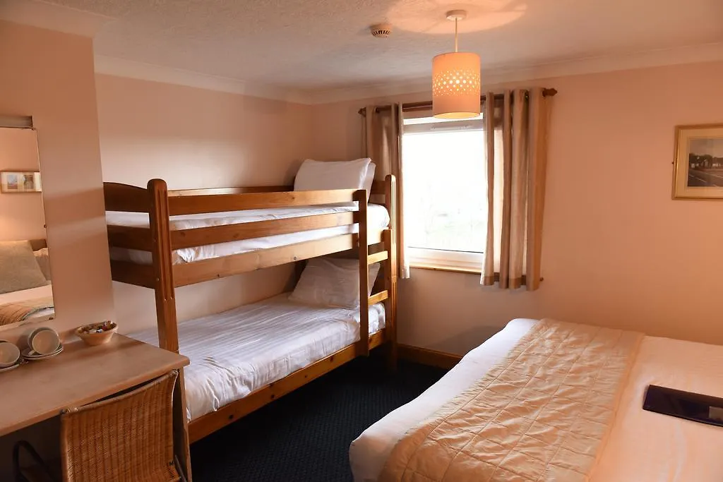 Hotell Hazeldene 2*