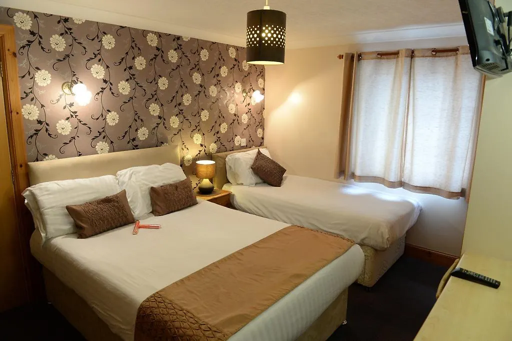 Hotell Hazeldene 2*