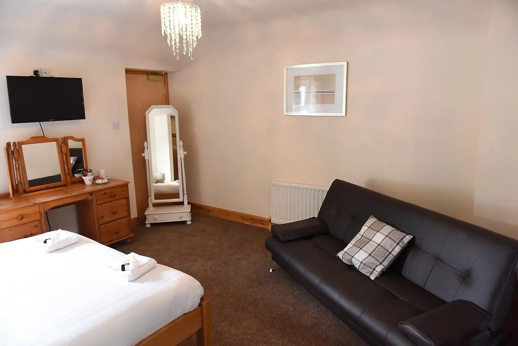 Hotell Hazeldene 2*