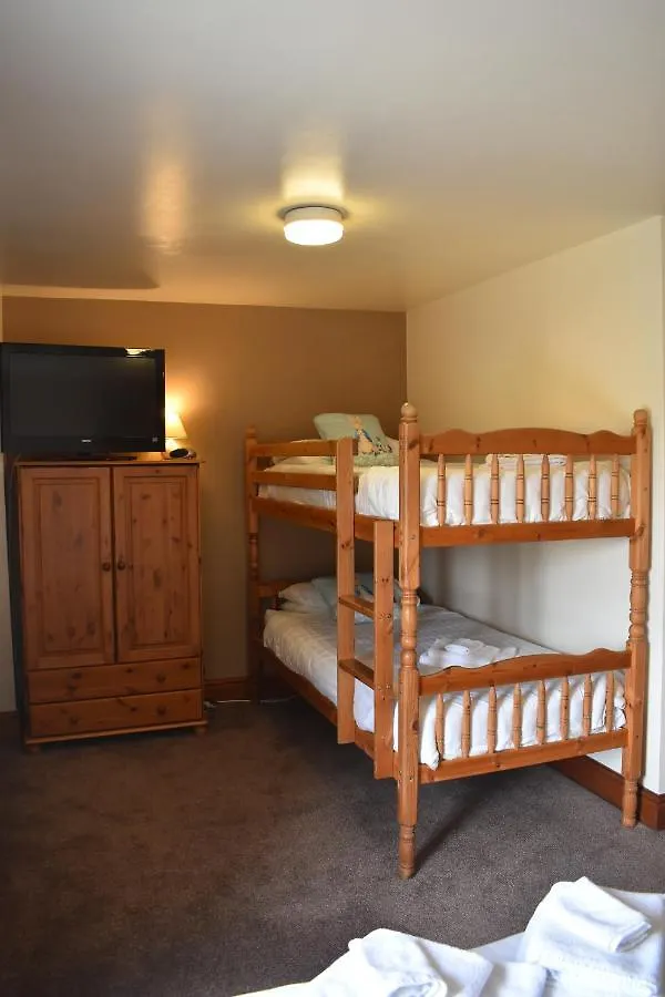 The Belted Will Inn 3*