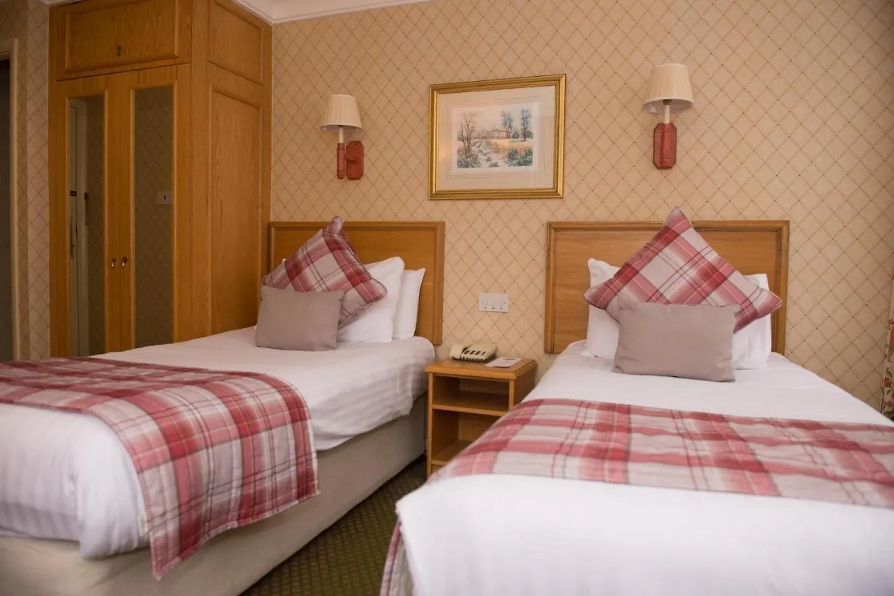 Hotel Crown & Mitre 3*