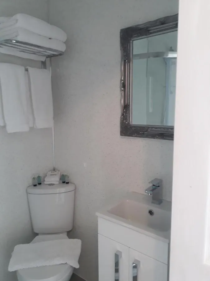 Guest house New Hall Bank 4*