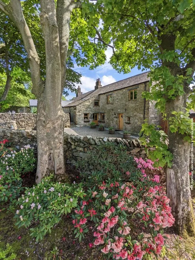 The Wayside And Whisky Barn Whitbeck