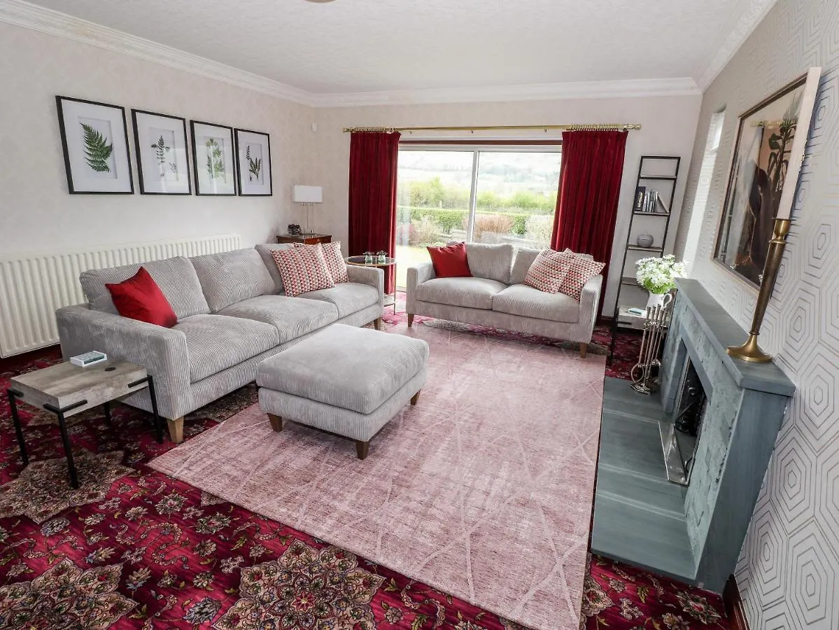 Dale View Holiday home