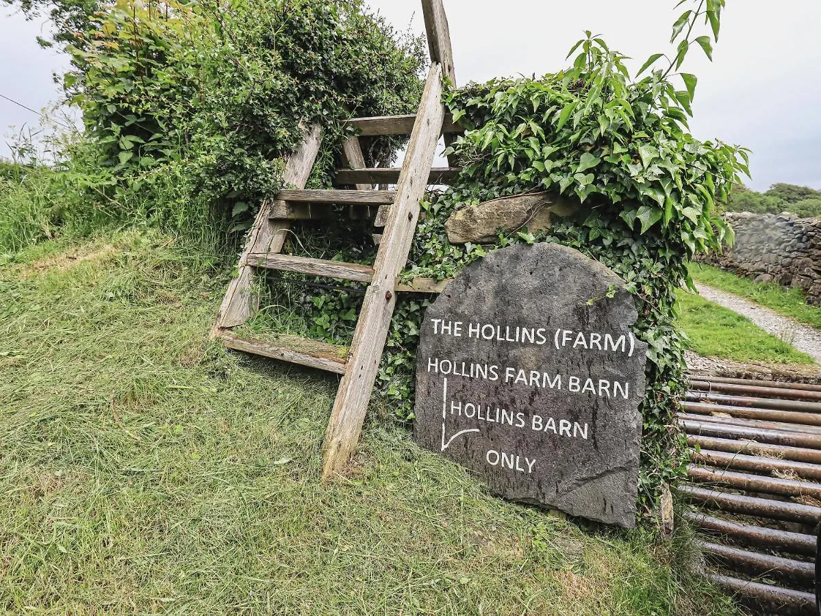 Hollins Farm Barn Apartment *