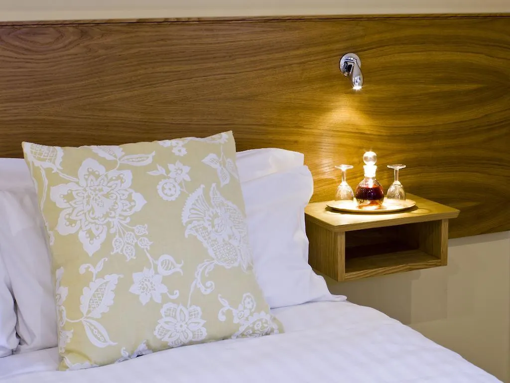 The Coppice - Including Off-site Health Club Konukevi 4*