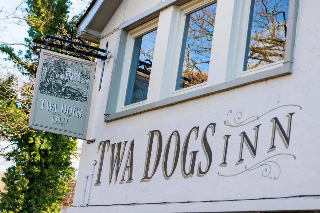 Twa Dogs Bed and breakfast