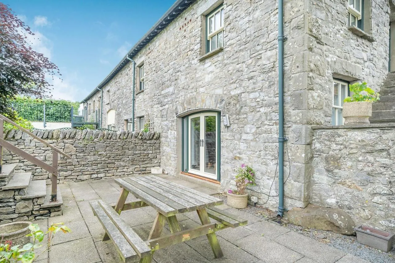 Holiday home 5 The Granary Burneside