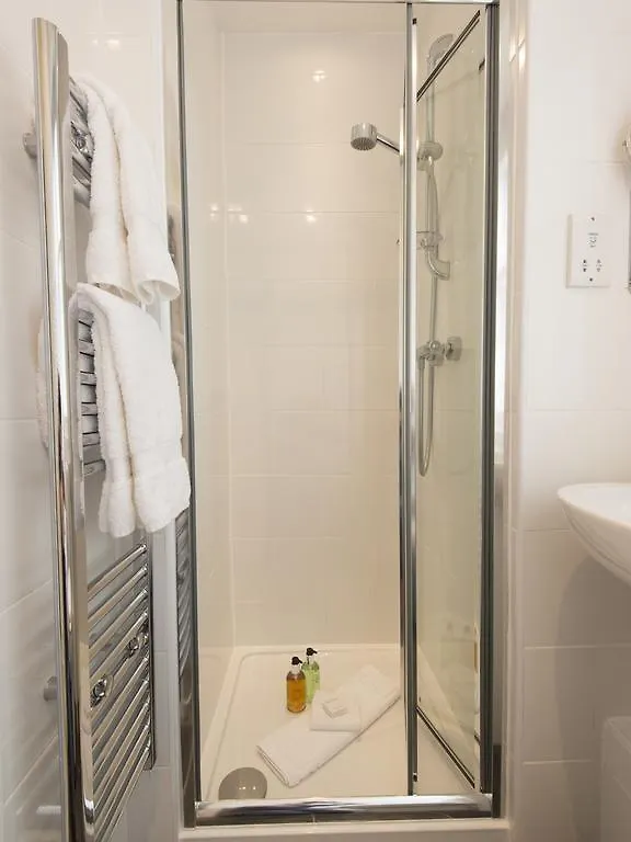 Rysdale Guest house 4*