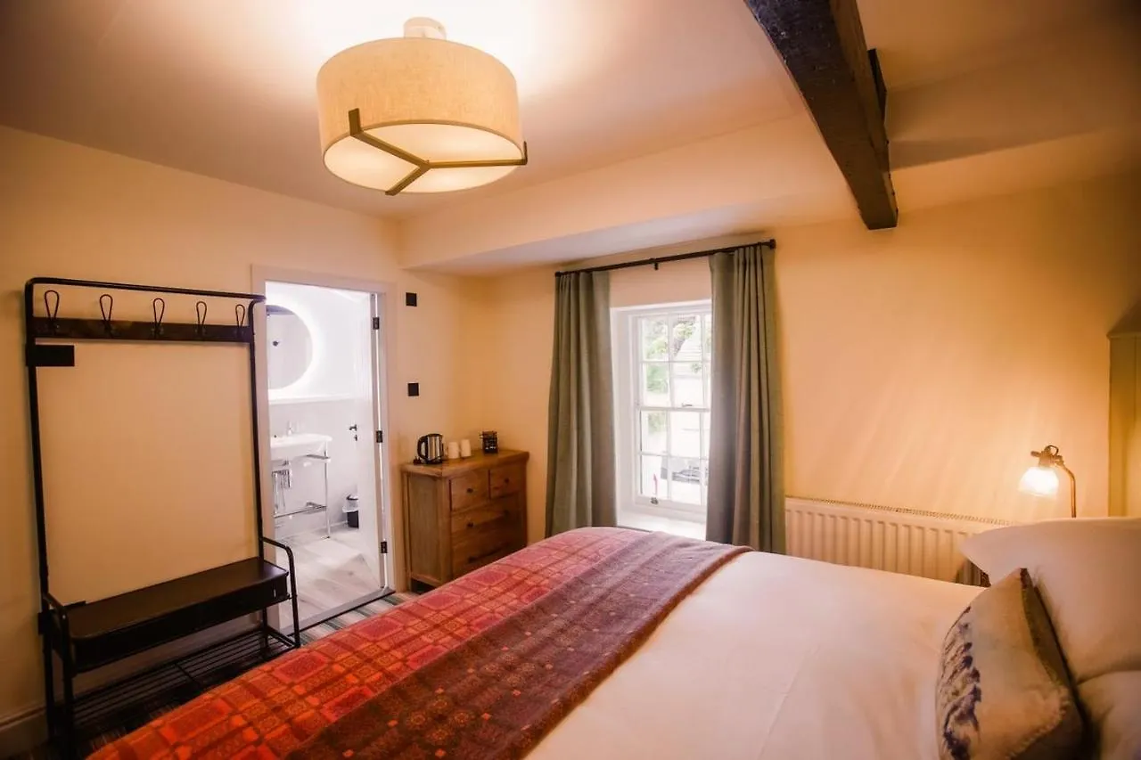 Royal Oak Hotel