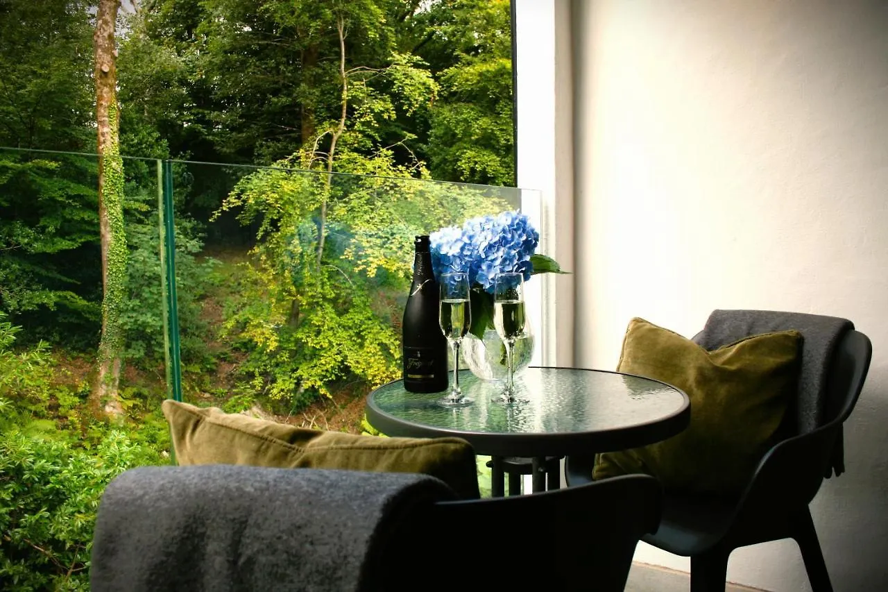 The Coach House 4*