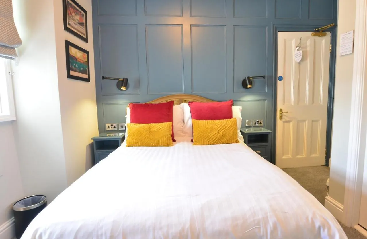 Fairfield House And Gardens 4*