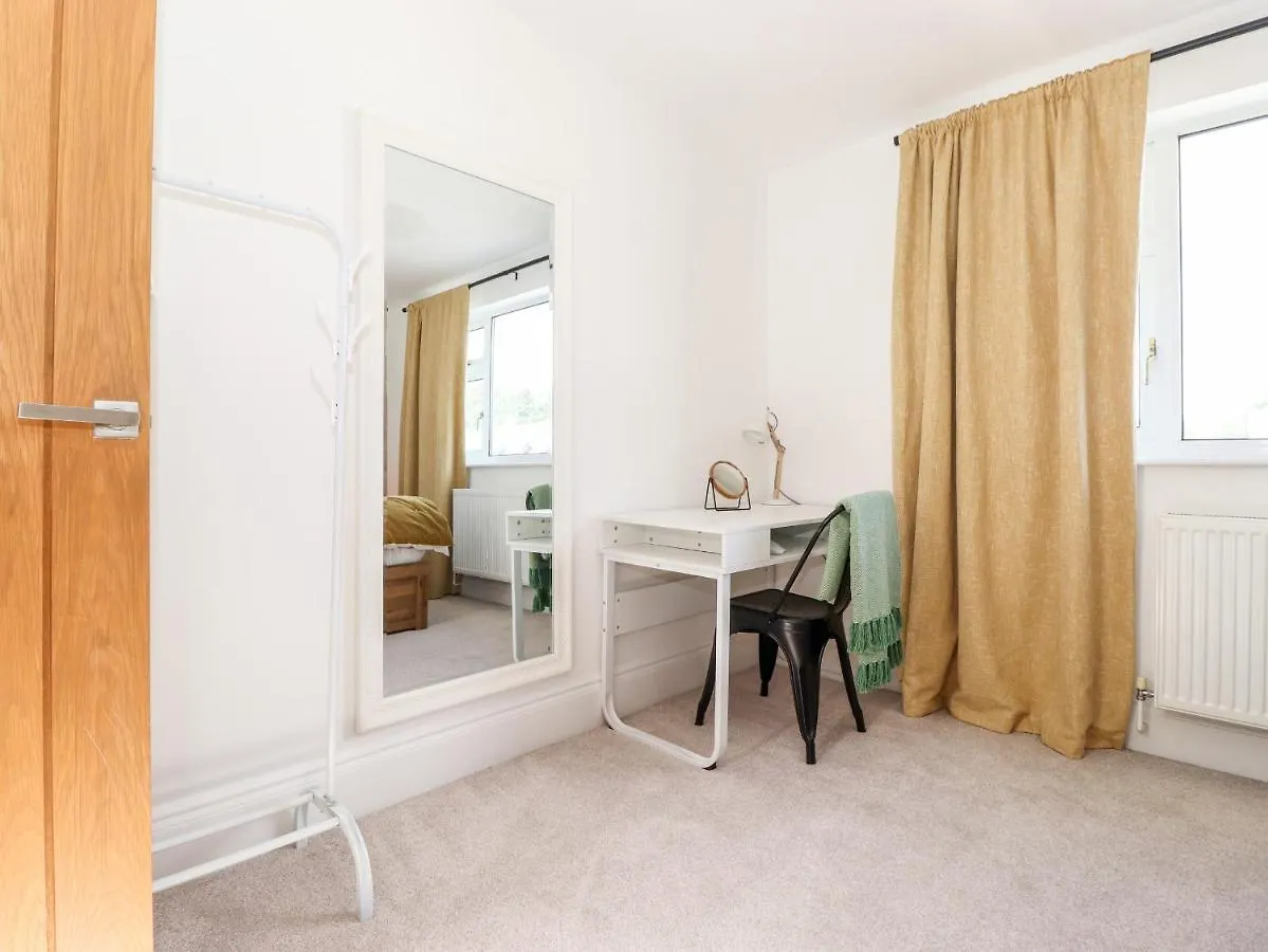 2 Alexandra Road Windermere