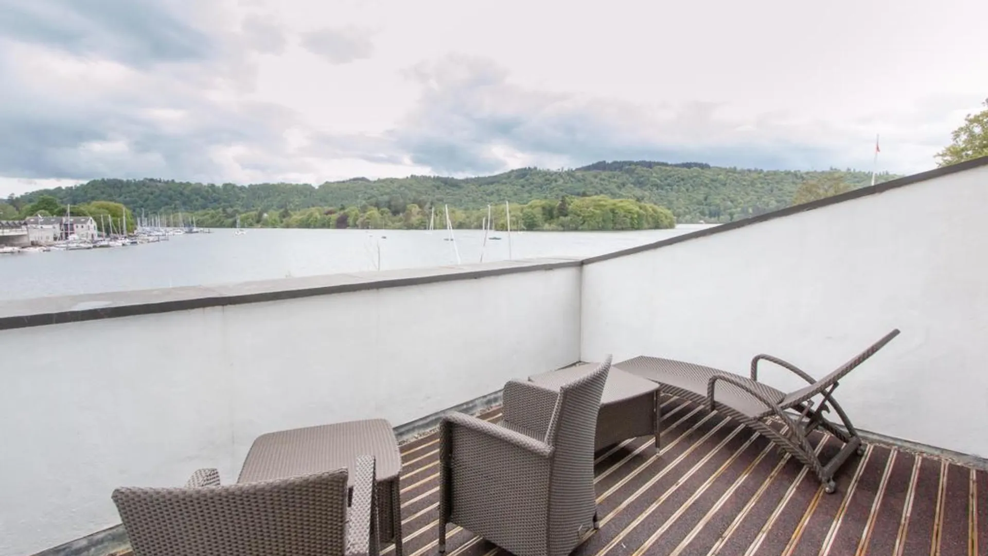 Macdonald Old England & 4* Bowness-on-Windermere