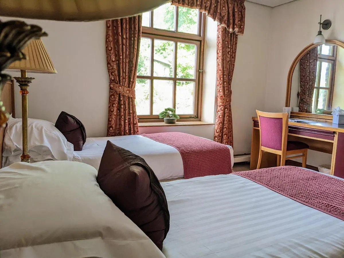 Hotel Whitewater &