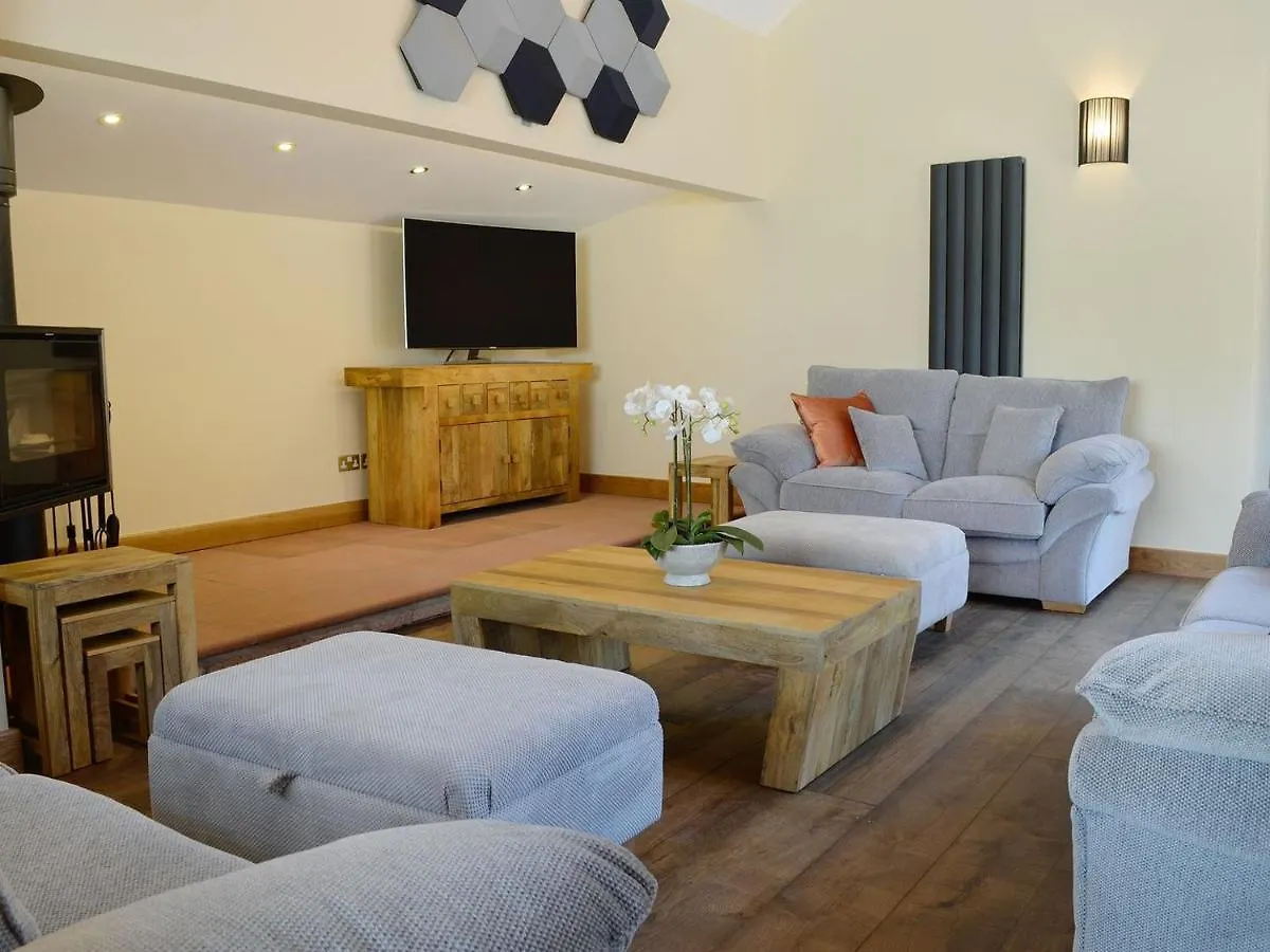 Holiday home Garth Cottage-ukc3330 *