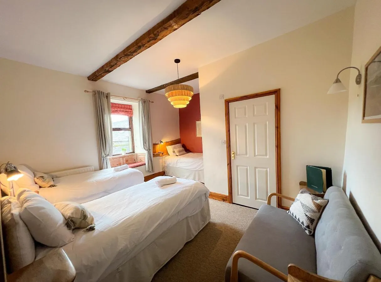 Lodge New Ing *