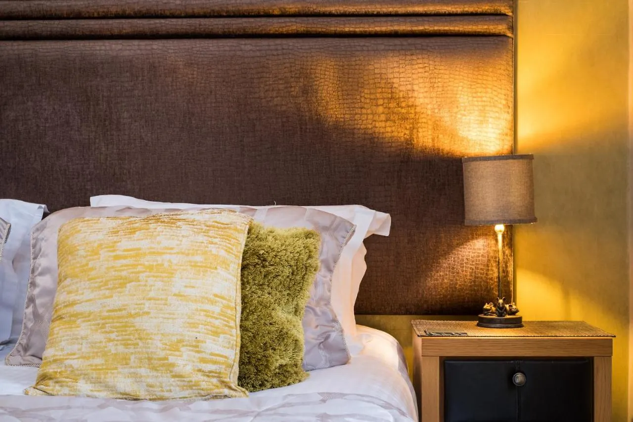 The Howbeck & The Retreat Incl Off-site Health Club And Parking Ev Point Available 5* ويندرمير